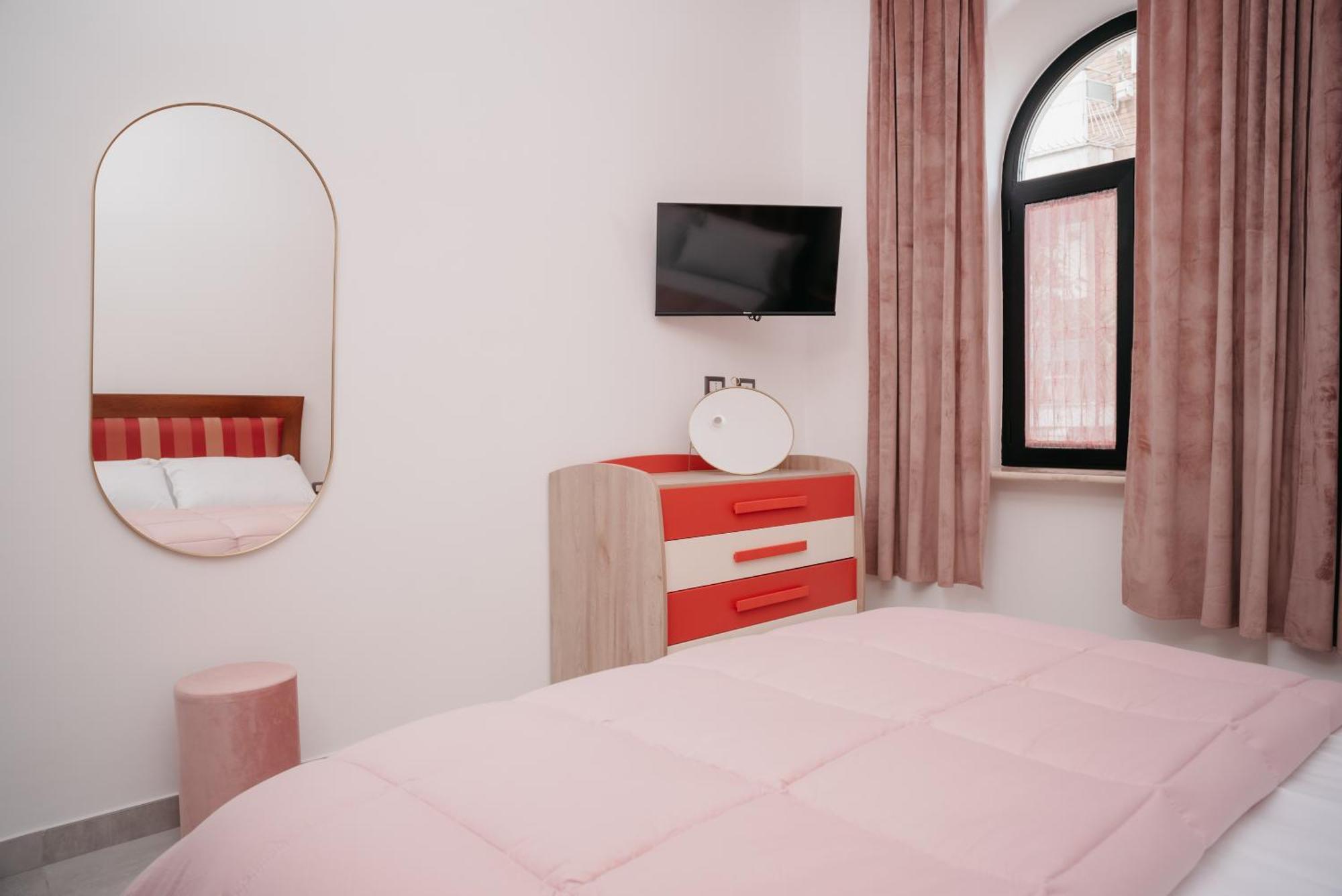 Vista Napoli "Il Nuovo Appartamento" ภายนอก รูปภาพ